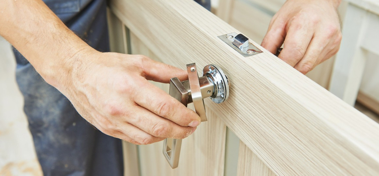 interior door repair Olivehurst